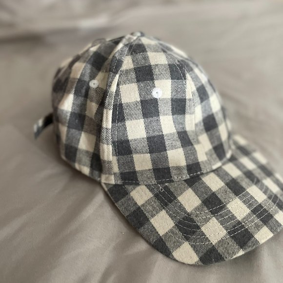 BLACK WHITE AND GREY CHECKERED HAT - Picture 1 of 2